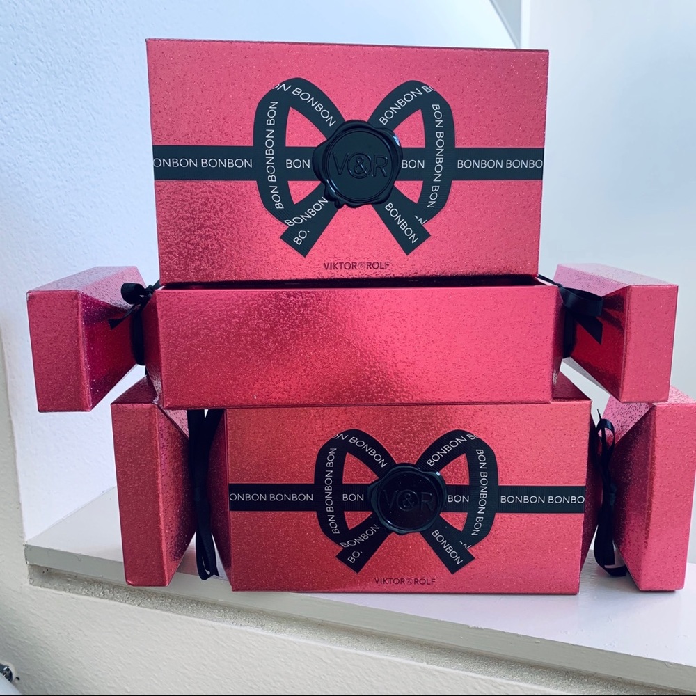 2x VIKTOR & ROLF
GIFT BOXES